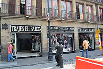 Trajes el Barón, Centro Histórico